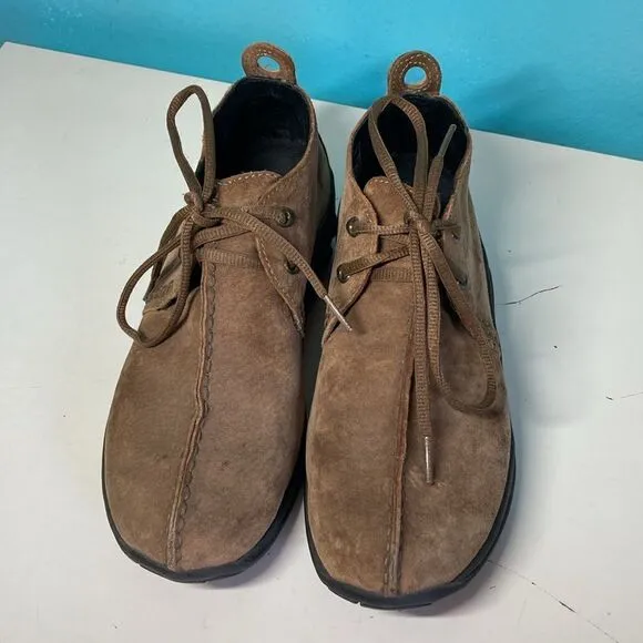 Merrell Booties Brown Suede Size 40 Mens 7 Women’s 9 Jungle Stitch Root Beer Moc