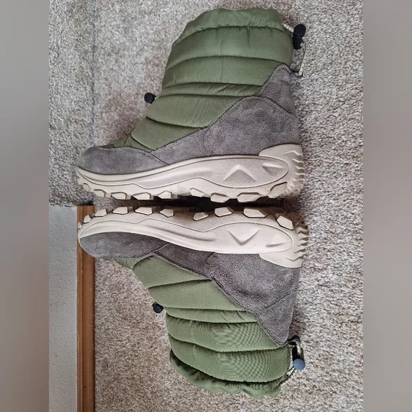 Merrell Mens Moc Zero Winter Boots Olive/Gray Warm Outdoors Size 10
