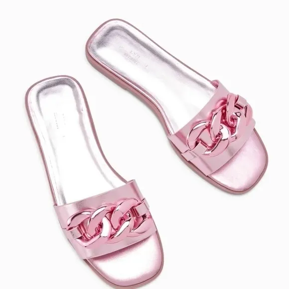 Metallic flat pink sandals