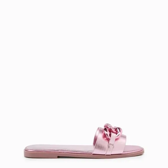 Metallic flat pink sandals