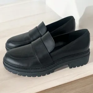 Michael Kors Parker lug black leather loafers 8