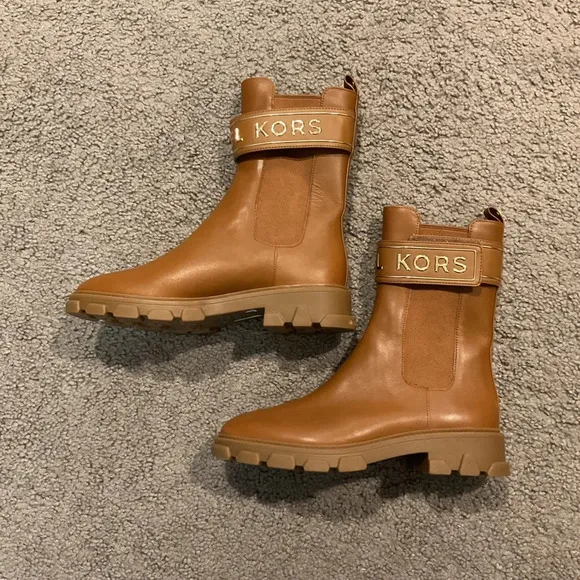 Michael Kors Ridley Chelsea Signature Tall Brown Leather Boots Shoes sz 7, NEW