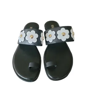 Michael Kors Sonya Women's Size 6M Black Leather Toe Loop Flower Flat Sandals