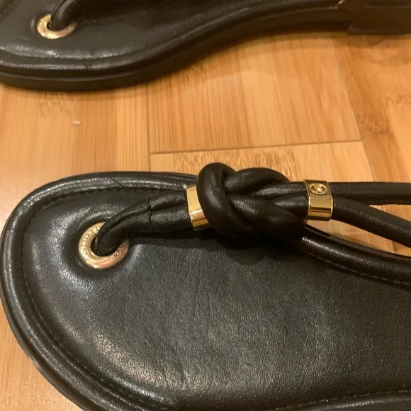MICHAEL Michael Kors Holly Black Leather &amp; Gold Hardware Flat Sandals Size 7.5