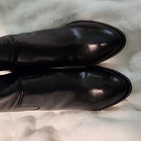 Michael Michael Kors Regina Tall Zip Boot Brand New Size 5.5 and 7