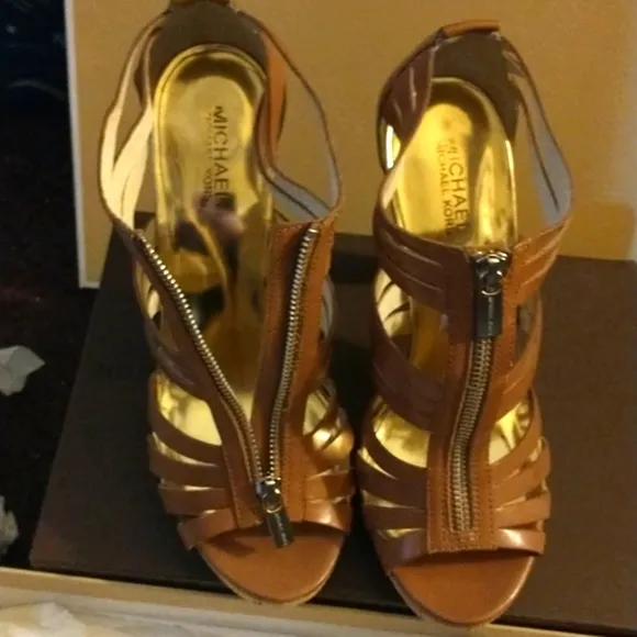MICHAEL Michael Kors T-Strap Leather Ankle Booties Platform Cork HiHeel Sandals