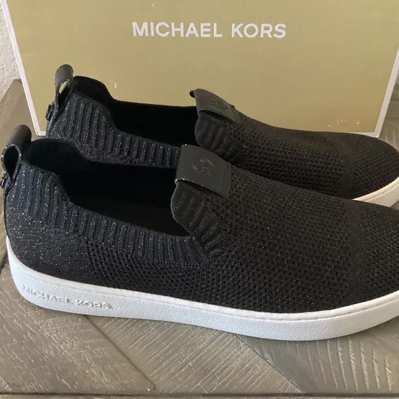 MICHAEL MICHAEL KORS Women's Juno Knit Slip-On Sneakers, size 9