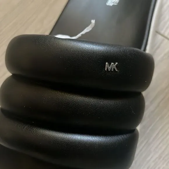 MICHAEL KORS quilted slides sandals 10