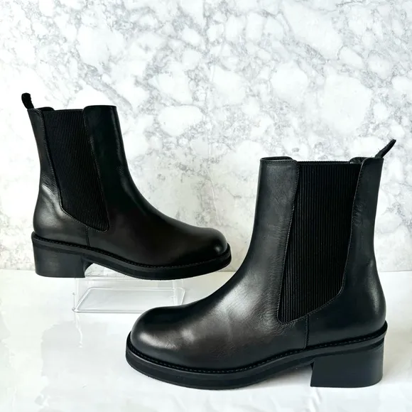 Miista E8 Thea Black Leather  Block Heel Chelsea Boots Size 40/9.5 US (NWOB)