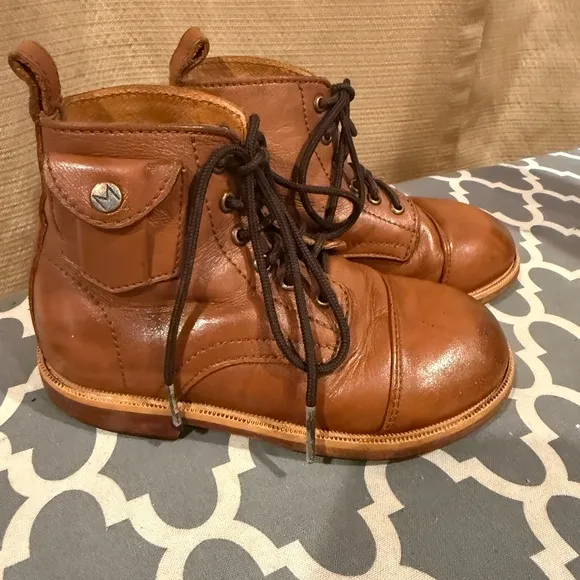Mikoleon Heirloom Brown Leather Lace-Up Boots size 27