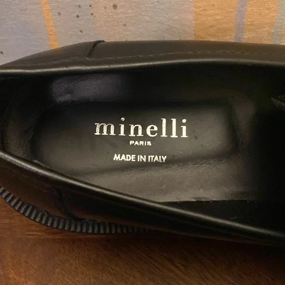 Minelli Paris Black Leather Flats/Loafers  Women’s 41/ US 10   EUC