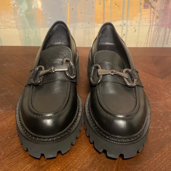 Minelli Paris Black Leather Flats/Loafers  Women’s 41/ US 10   EUC