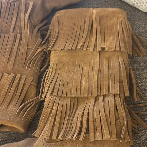 Minnetonka Suede Tan Western Bohemian Fringe Boots Size 7