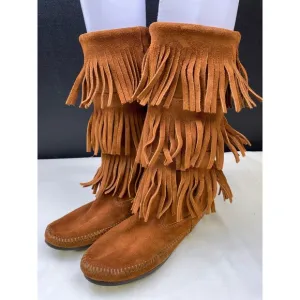 Minnetonka Women's Brown Suede Leather Fringed Boots/ Shoes Size 8  SKU 5439