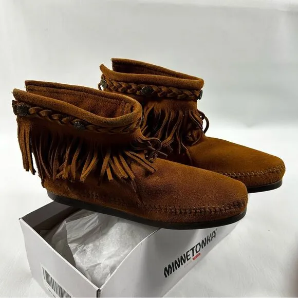 Minnetonka - Women's Hi-Top Back Zip Boot Brown Suede - Size 8 M