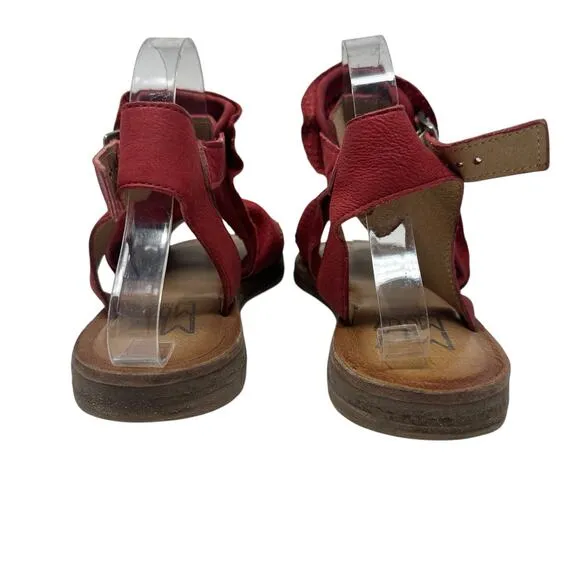 Miz Mooz Fifi Sandals Flat Leather Perforated Ankle Strap Red Size 39 US 8.5 9