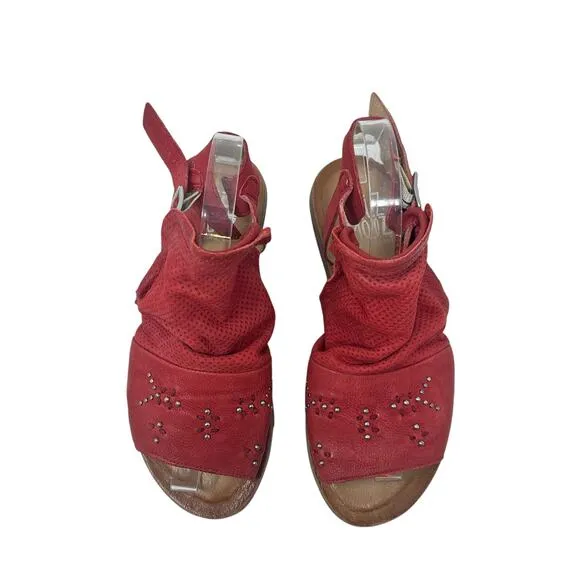 Miz Mooz Fifi Sandals Flat Leather Perforated Ankle Strap Red Size 39 US 8.5 9