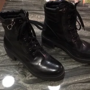 Moncler Viviane Leather Ankle Boots