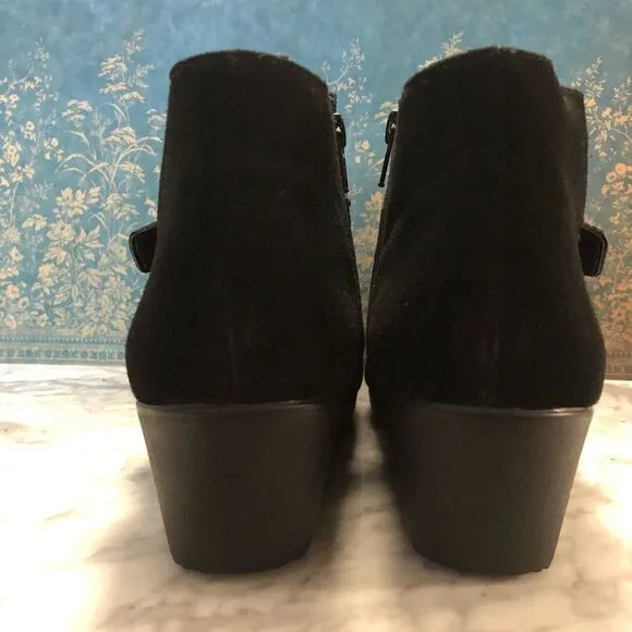 Munro Suede Wedge Ankle Boots