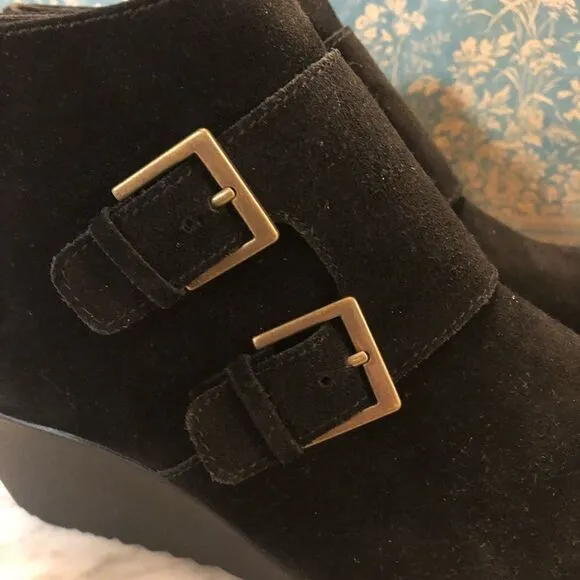 Munro Suede Wedge Ankle Boots