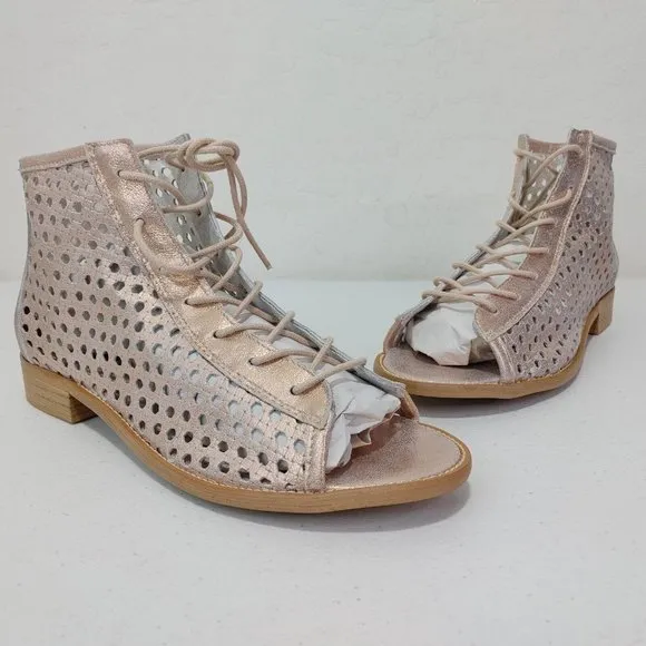 Musse &amp; Cloud Aiden Perforated Flat Sandal Metallic Rose Pink Color Size…