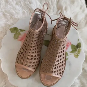 MUSSE &amp; CLOUD AMY CAGED SANDALS