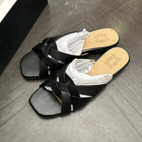 NATURALIZER ASHFORD WOMENS FLAT SANDALS
