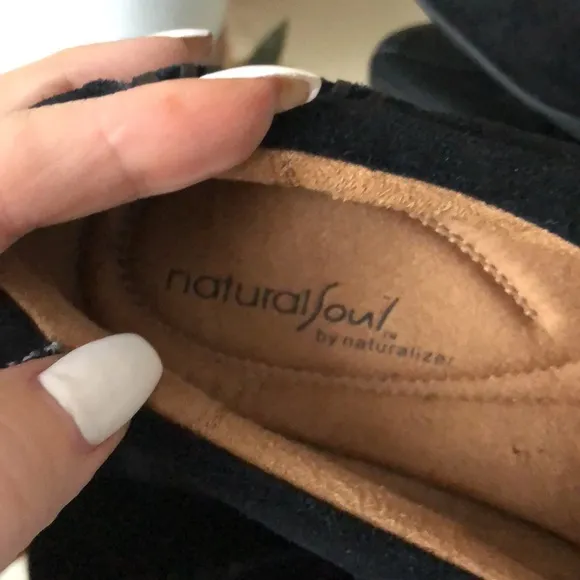 Naturalizer by Natural Souls Womens brown leather loafers zip front