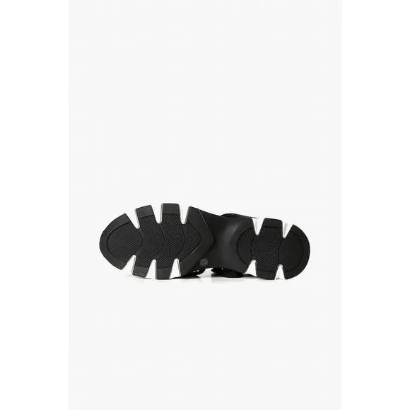 NEW ALL BLACK women's amazing mesh fashion sneaker in black