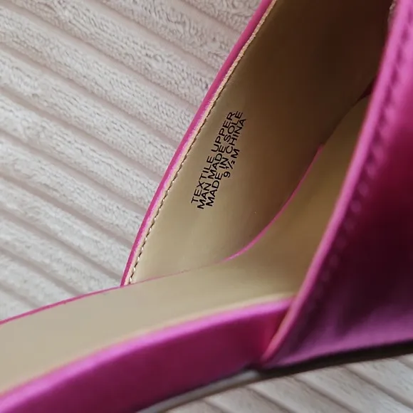 NEW ANN TAYLOR Studio Collection Pink Satin High Heel Mule Sandals SIZE 9.5