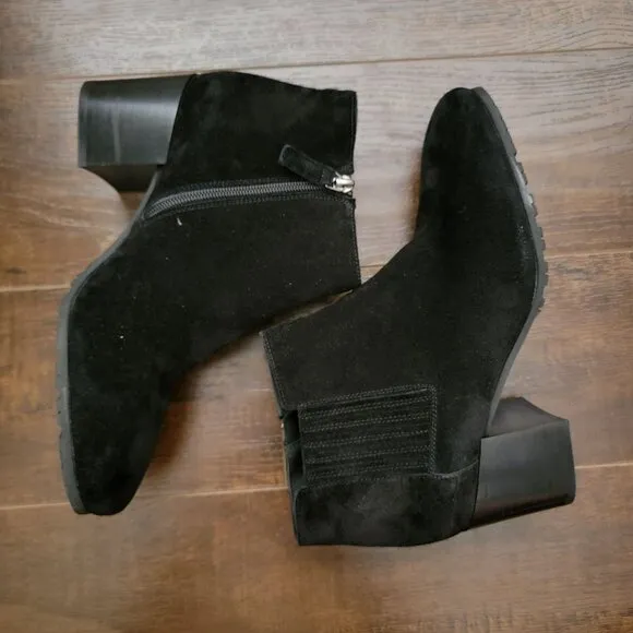 NEW Aquatalia Ankle Boots Womens 10 Black Suede Square Toe Classic Luxury
