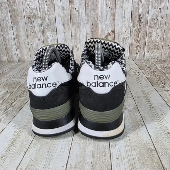 New Balance 574 Sneakers Casual Walking Shoes Black White Size 9