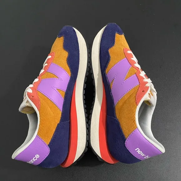 New Balance Free People 237 70s Retro Sneakers Like New