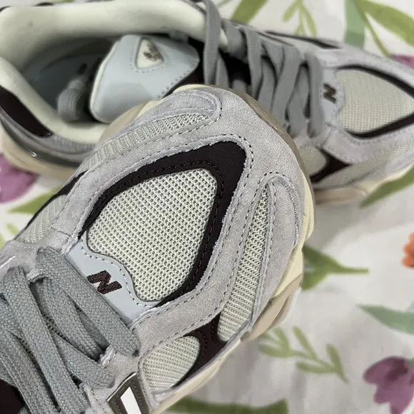 New Balance Grey Retro Sneakers