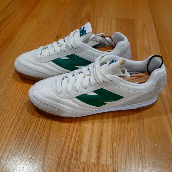 New Balance RC42 Streetwear/Lifestyle Athletic Shoes Size 8.5 Men/10 Women