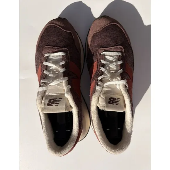 New Balance Women’s 237 Maroon Suede Sneakers – Size 7.5