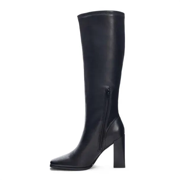 NEW CHINESE LAUNDRY keep on going boots in black