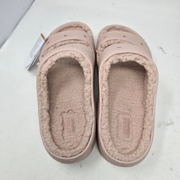 New Crocs Classic Cozzzy Sandals Unisex Men's Size‎ 13 Light Pink Beige Color.