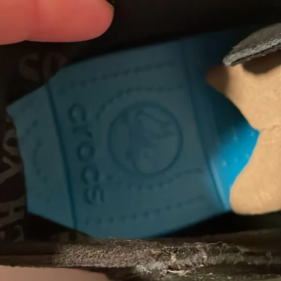NEW Crocs Desert Chukka boots