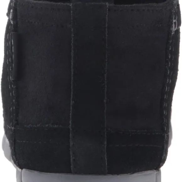 NEW Crocs Desert Chukka boots
