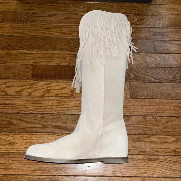 NEW Dingo Hassie Suede Fringe Western Boots Sand (Cream) Women’s Size 9