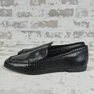 New Dolce Vita Catela Black Leather Snake Embossed Slip On Loafers H962