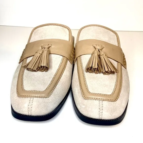 New Donald Pliner Bryant Beige Suede Leather Tassel Loafers Size 7.5