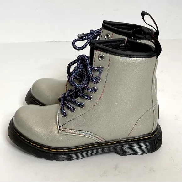 NEW DR. MARTENS 1460 SPARKLE RAYS METALLIC SILVER LIGHTSHOW LACE UP BOOTS