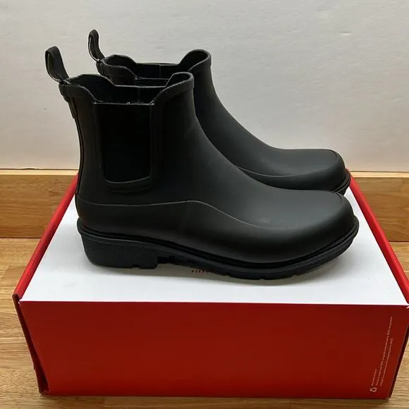 NEW Fitflop 8, 39 Womens Wonderwelly Black Chelsea Boots Bootie Slip On