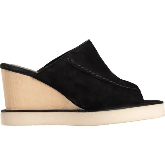NEW Free People Running in Wedges Sandals - Suede For Women black 252