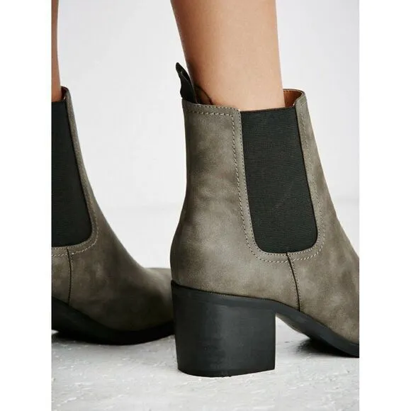 NEW FREE PEOPLE VEGAN PACIFIC CHELSEA BLOCK HEEL ANKLE BOOT BOOTIE GREY