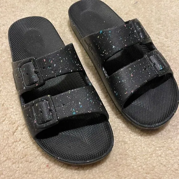 New Freedom Moses Black Supernova 2 strap sandals w/ tiny flecks of rainbow