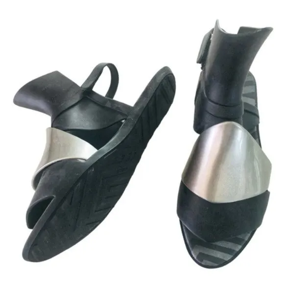 New Gareth Pugh x Melissa Aileron gladiator sandal