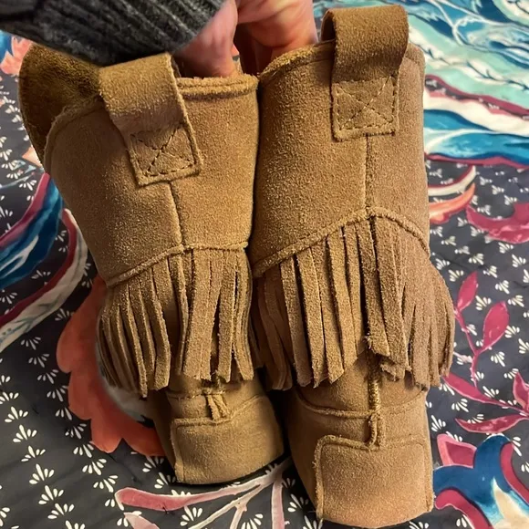 NEW groovy boho comfy Manitoban suede moccasin booties 7.5 🌞